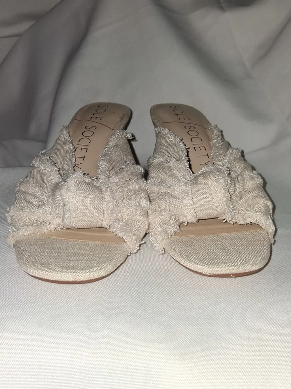 SOLE SOCIETY Beige Espadrille Slip-On Frayed Knotted Mules Size: 8.5